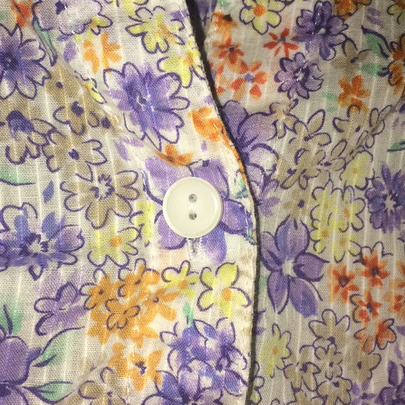 Alfred Dunner floral blouse - Picture 3 of 7